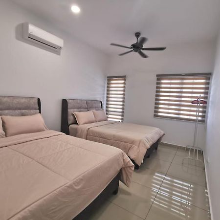 Port Dickson Batu 9 Home Stay Simpang Ampat  Екстериор снимка